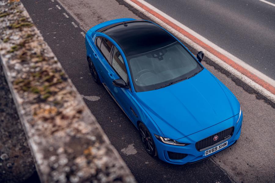  Jaguar XE R-Dynamic Reims Edition 2020 года  (UK) (фото 49 из 84)
